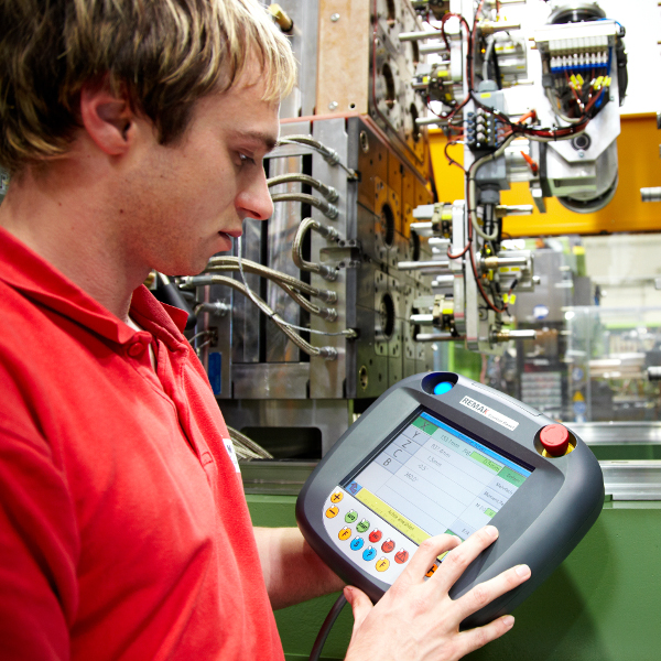 Elmet Elastomere - Dein TOP Arbeitgeber für die Lehrstelle Mechatroniker/in - Hauptmodul Fertigungstechnik in Oftering (Oberösterreich - Linz Land)