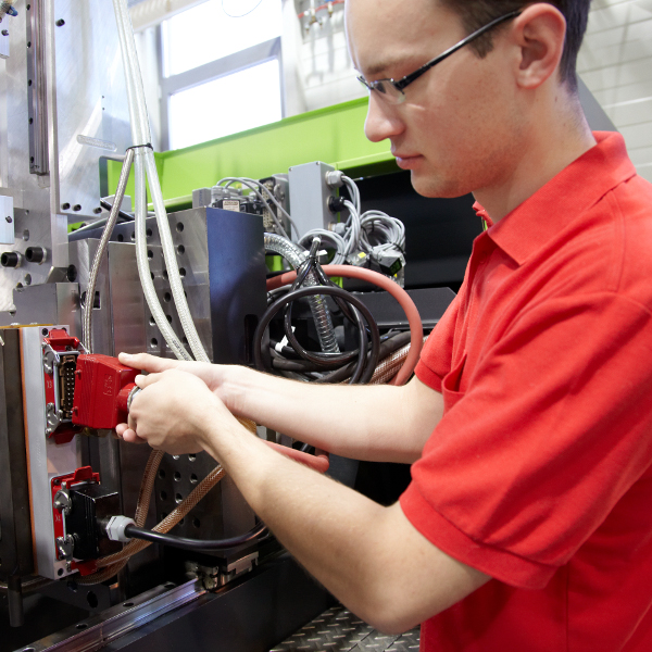 Elmet - Dein TOP Unternehmen für die Lehrstelle als Metalltechniker/in - Hauptmodul Maschinenbautechnik in Oftering (Oberösterreich - Linz Land)